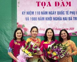 Phụ nữ Trung tâm Văn hóa và Thông tin du lịch Cao Bằng hưởng ứng  sự kiện “Áo dài - Di sản văn hóa Việt Nam”