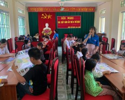 Tuyên truyền về bảo tồn văn hóa và môi trường du lịch tại  lớp học “Công an xã” Hồng Nam