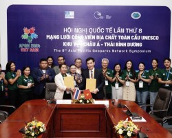 Hợp tác phát triển Công viên địa chất toàn cầu UNESCO Non nước Cao Bằng với Công viên địa chất toàn cầu UNESCO Khorat (Thái Lan)