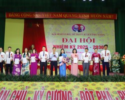 4 IMG 0685 trao QĐ, ra mắt ĐH