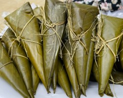 Coóc mò cốm Cao Bằng – Hương thu gói trọn trong lá rừng