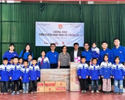 Chương trình thiện nguyện “Hành trình yêu thương số 11”  đến với Cao Bằng