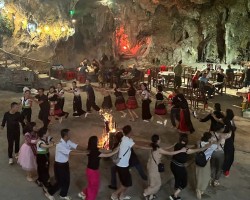 Những dịch vụ trải nghiệm độc đáo tại làng đá Khuổi Ky