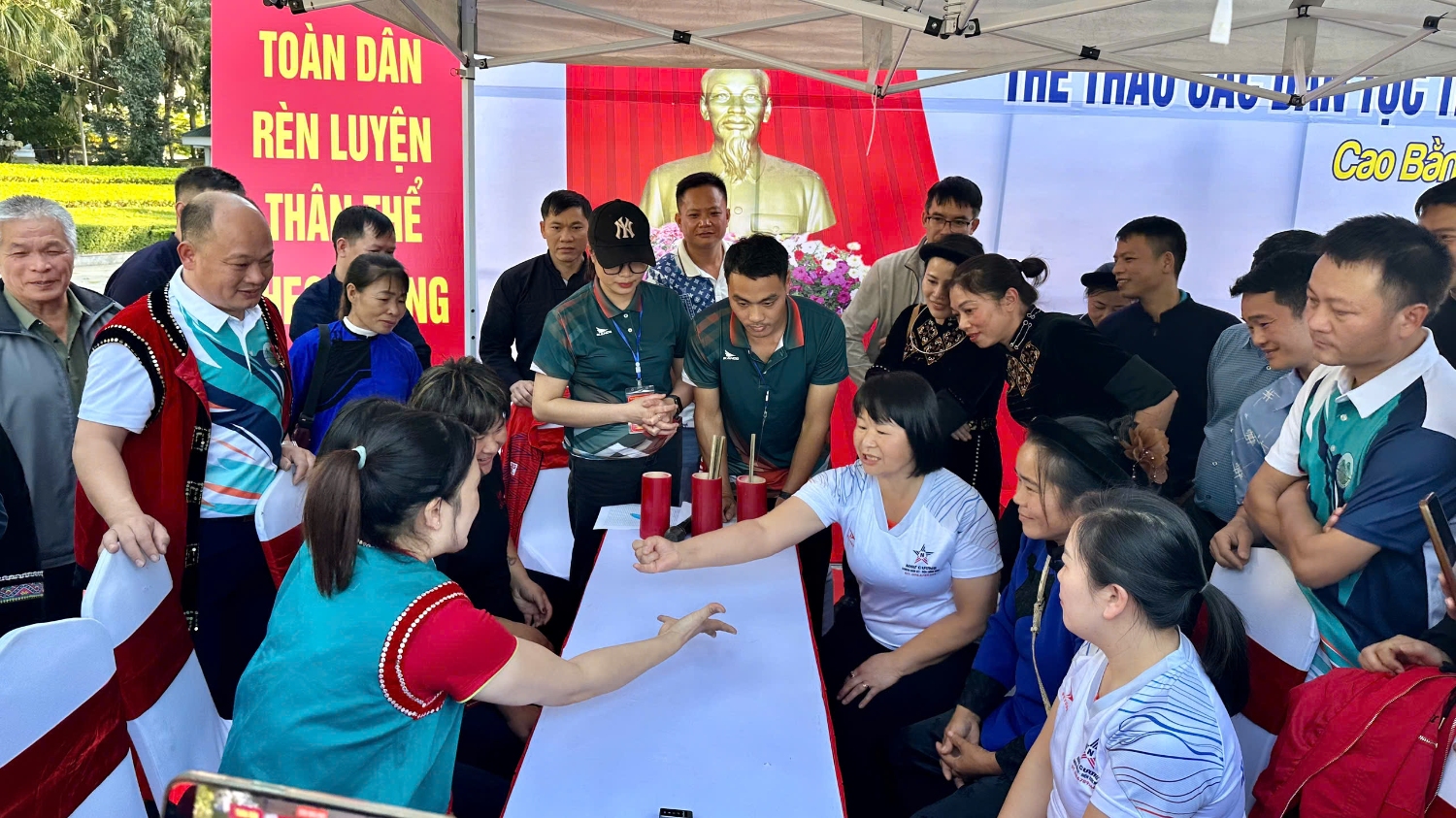 67683e279ce210bc49f3