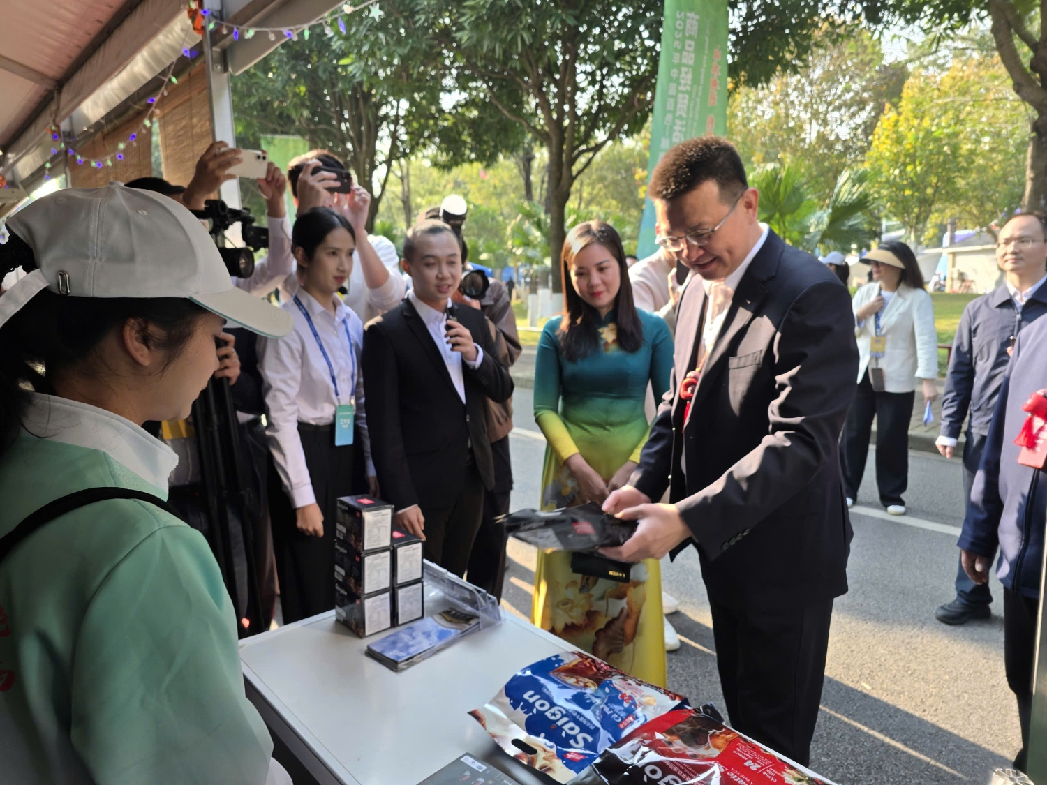 e9991a14cb8647d81e971