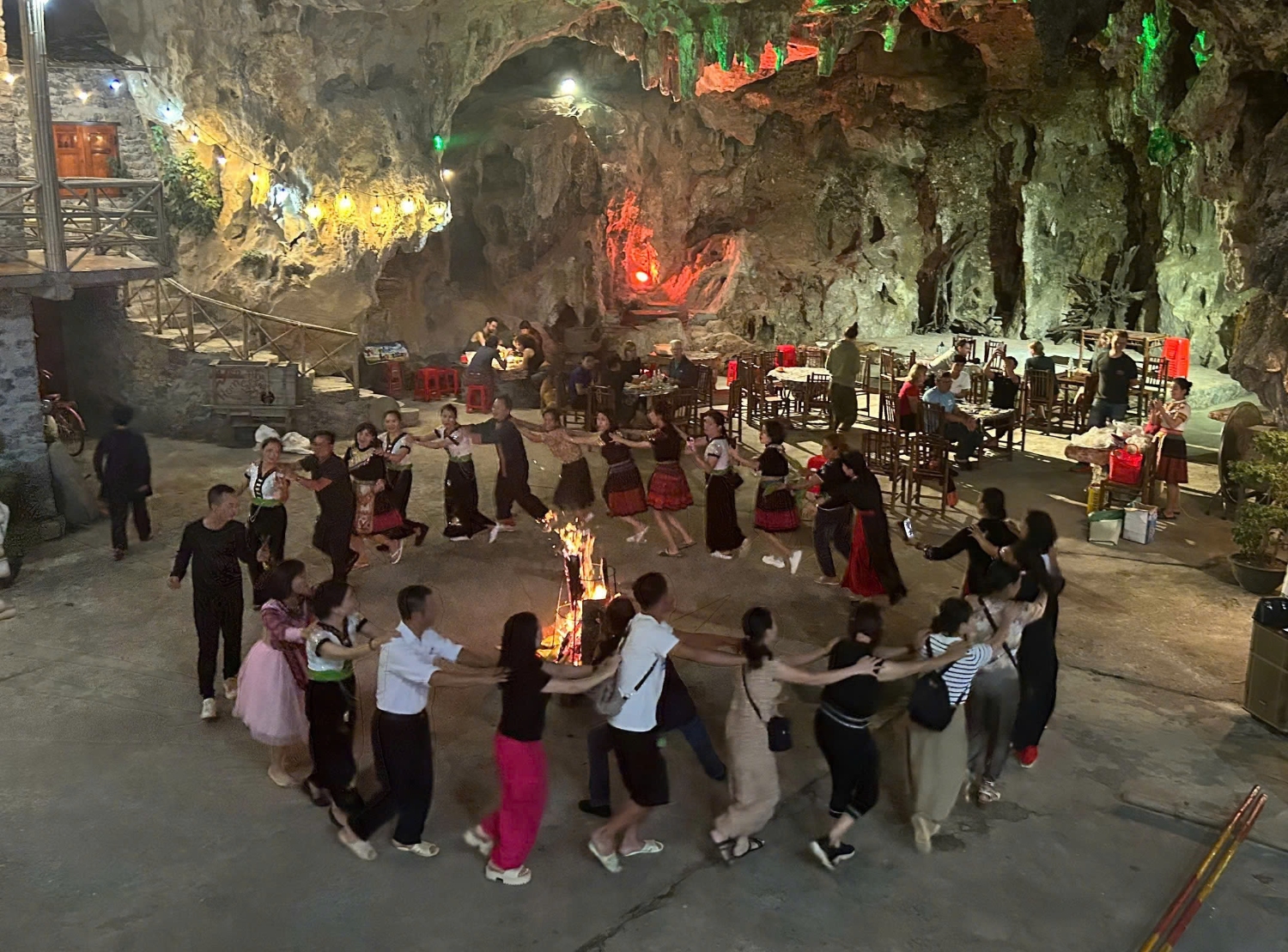 ac2779c282660e3857772