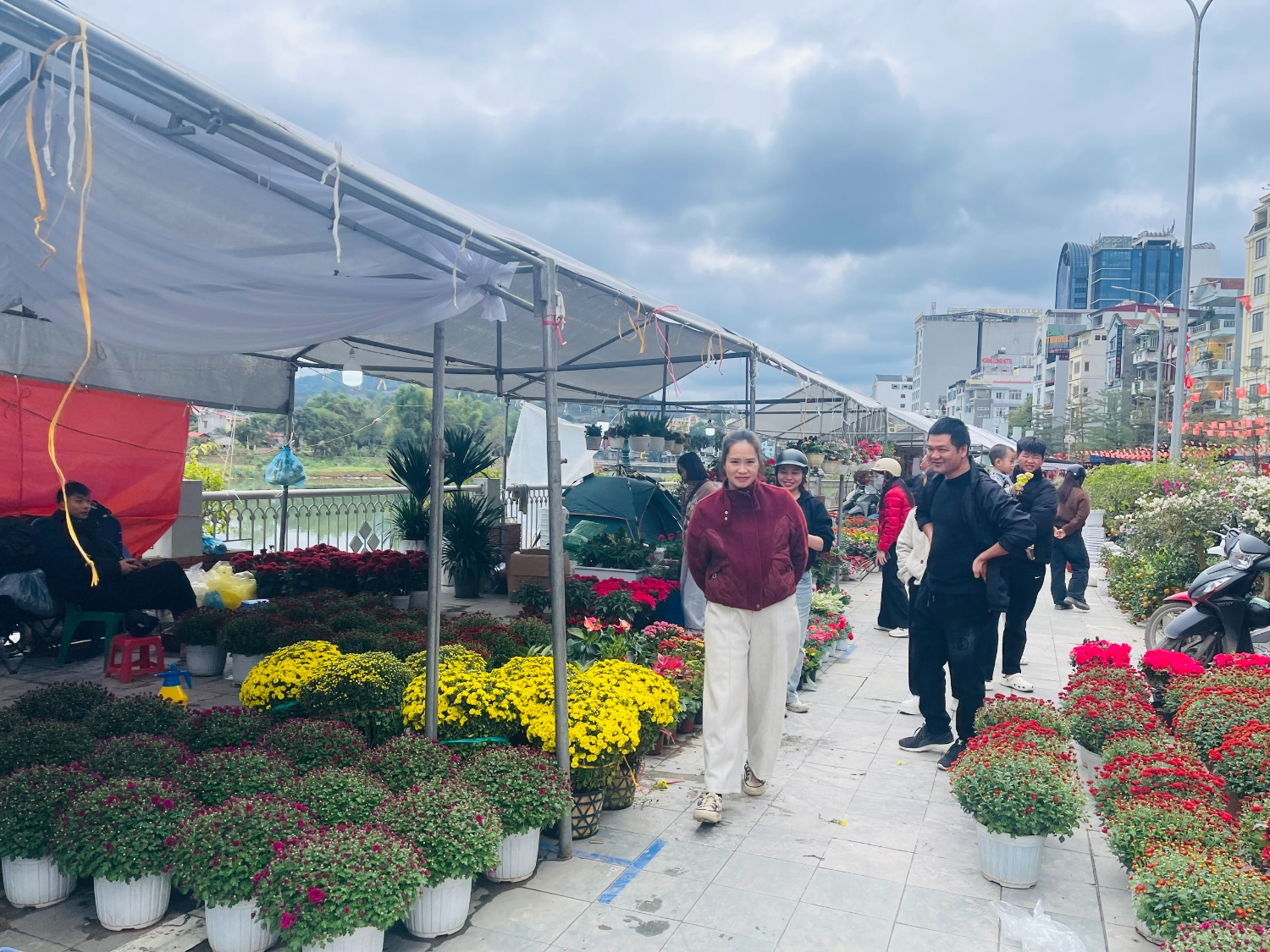 893f62019e2c1072493d